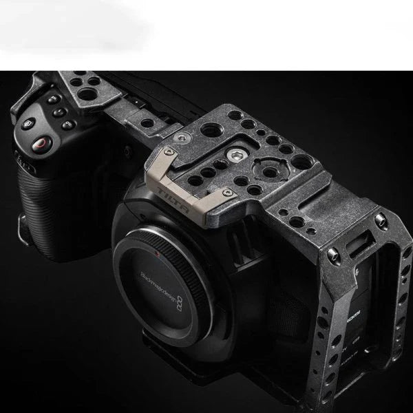 Premium aluminum alloy camera protective case with versatile mounting options for secure camera gear storage and transportation