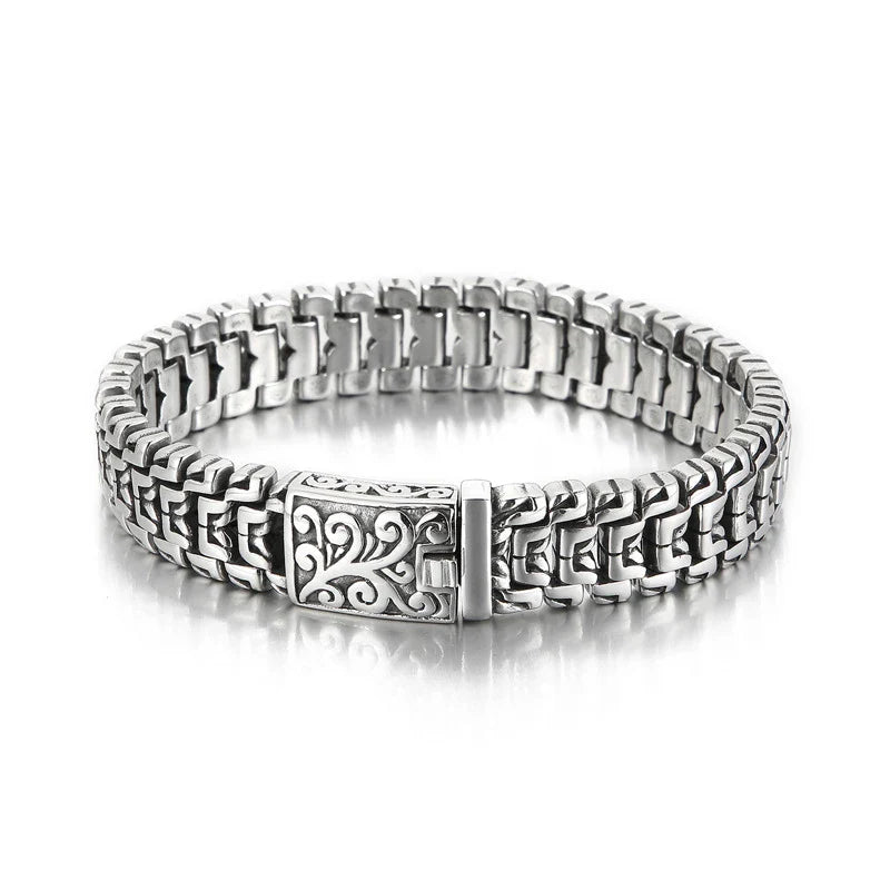 Titanium Steel Bracelet with Personalized Flower Design - A Fusion of European and American Style
