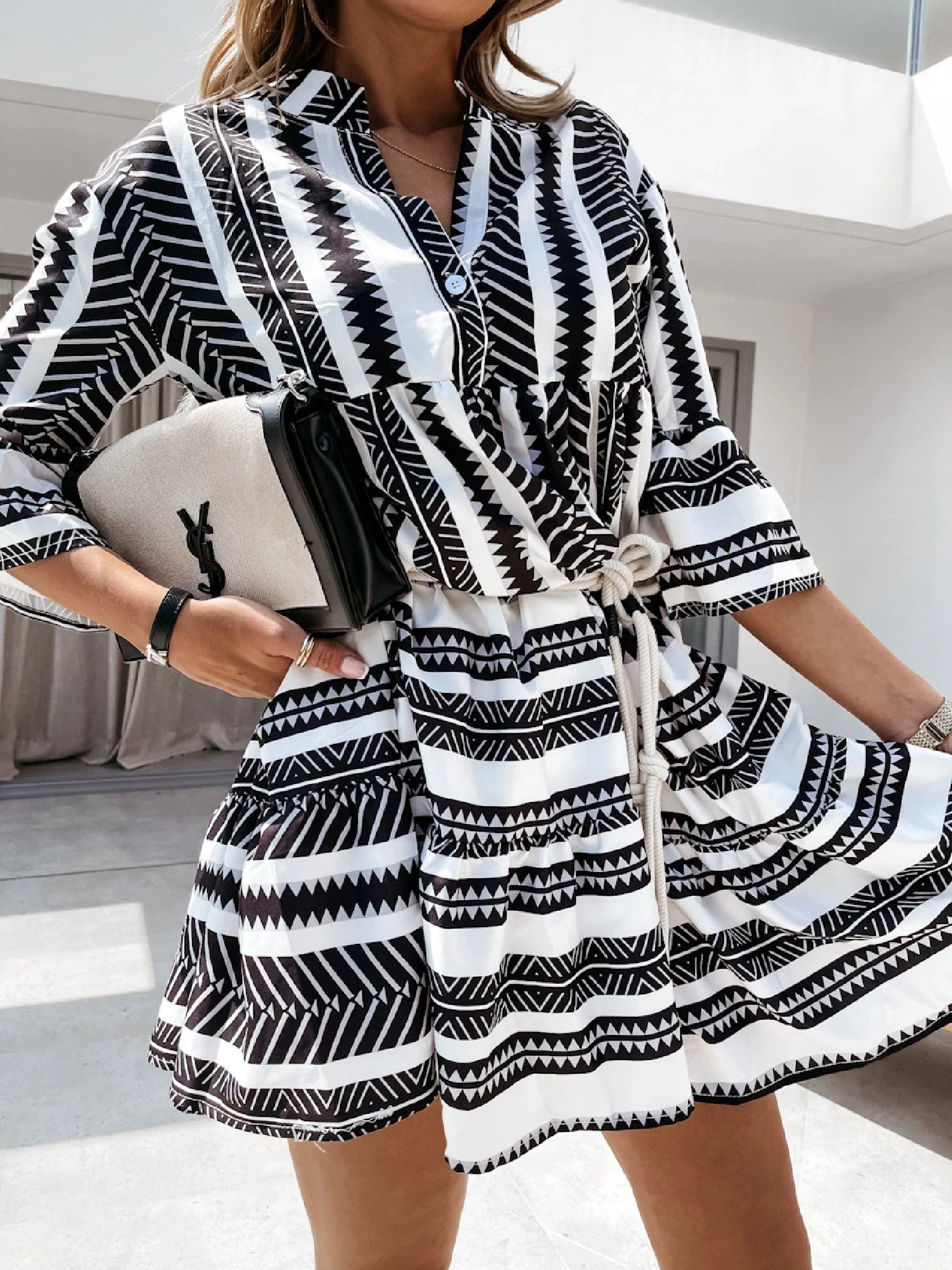 Amazon New Sexy Loose Print Dress with captivating printed design, short skirt, and princess-inspired silhouette