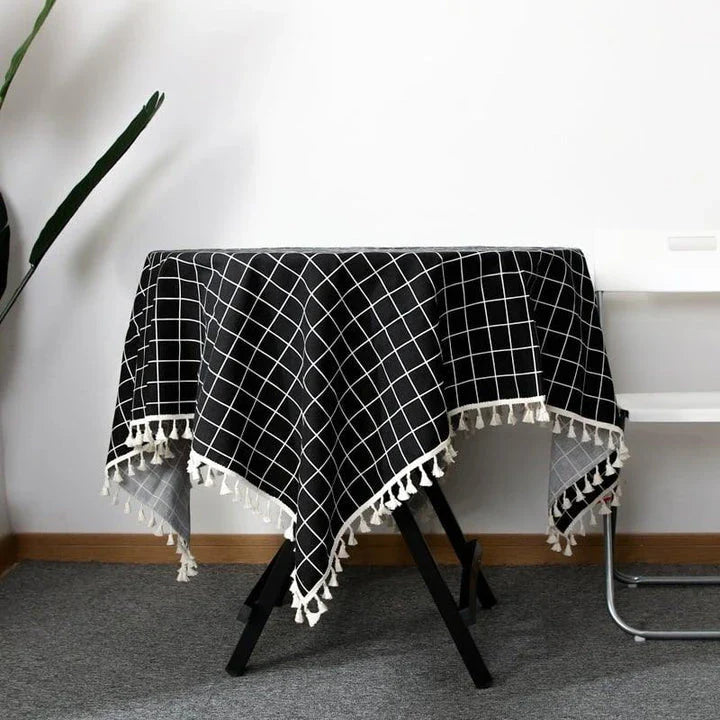 A Nordic-inspired cotton tablecloth with a minimalist design, adding a touch of Scandinavian elegance to any dining space.