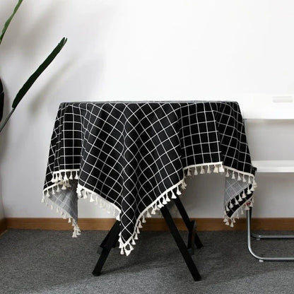 A Nordic-inspired cotton tablecloth with a minimalist design, adding a touch of Scandinavian elegance to any dining space.