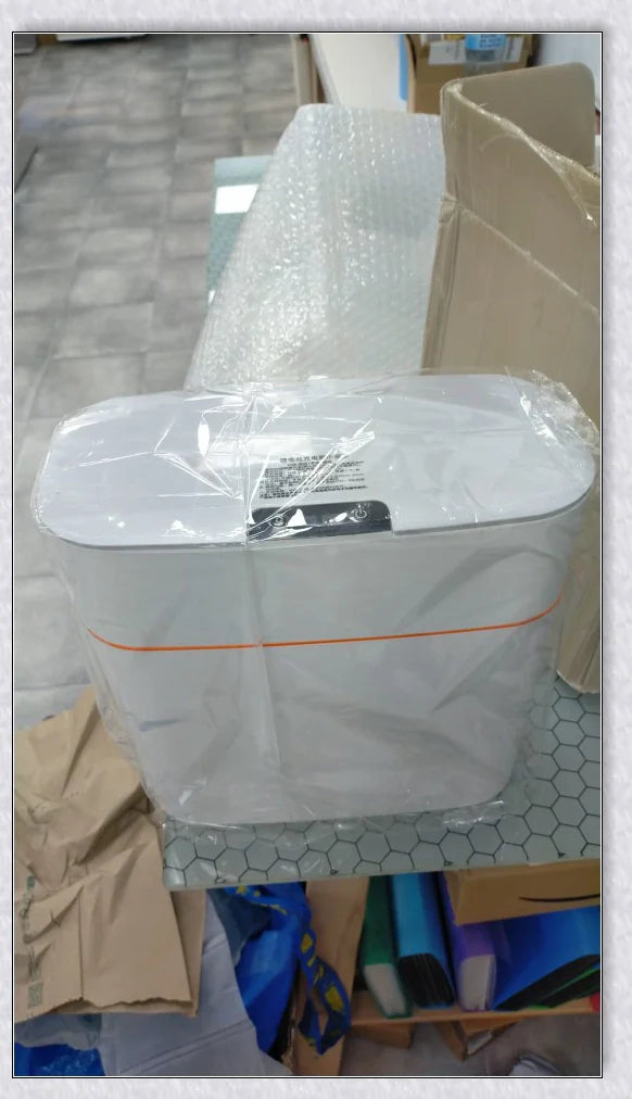 Smart Sensor Automatic Electronic Garbage Can with motion-activated sensor and tight-sealing lid for a hygienic and odor-free waste disposal experience