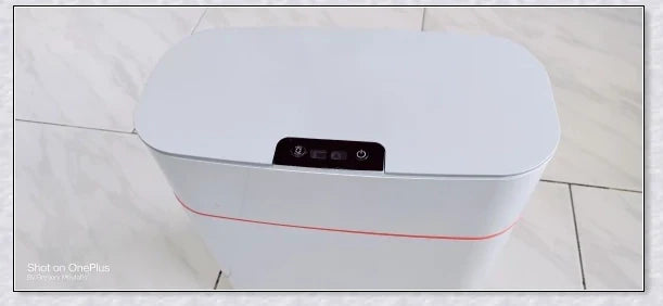 Smart Sensor Automatic Electronic Garbage Can with motion-activated sensor and tight-sealing lid for a hygienic and odor-free waste disposal experience