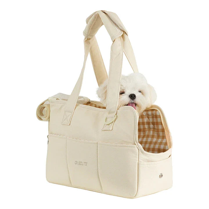 Portable One-Shoulder Pet Carrier Bag for Cats and Small Dogs, Fashionable and Functional Travel Accessory