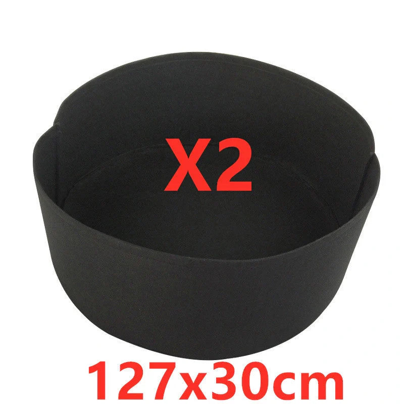 Round fabric grow bags for plants with water-retaining felt material in black and green