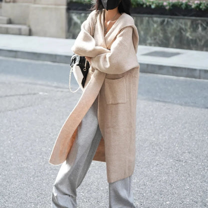 Long grey knitted cardigan with hood measuring 80cm length, cashmere blend fabric, loose fit trench coat style