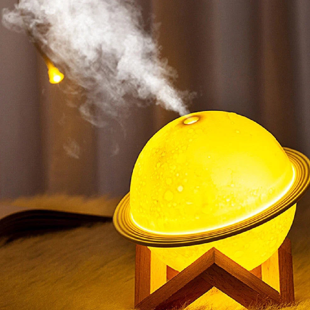 Planet-shaped humidifier with wooden frame and USB cable, 154mm width
