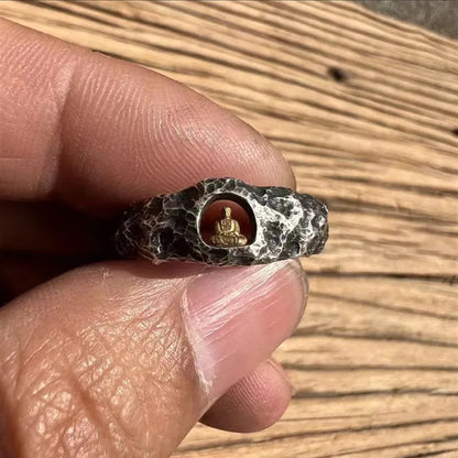 Hand-forged copper ring with rock texture and retro Buddha design, size 8, unisex jewellery