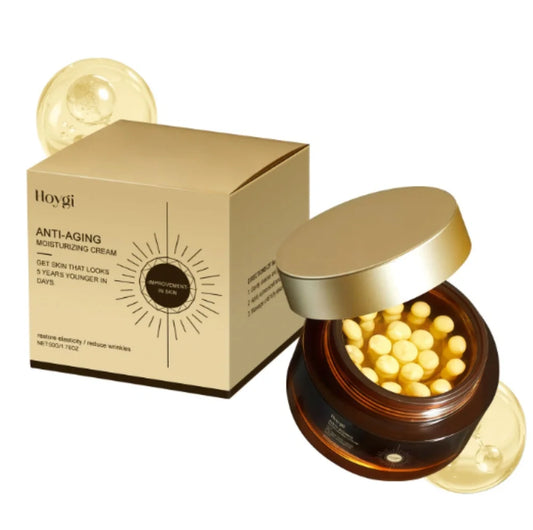 50g retinol moisturising cream jar with yellow balls in dual-phase formula