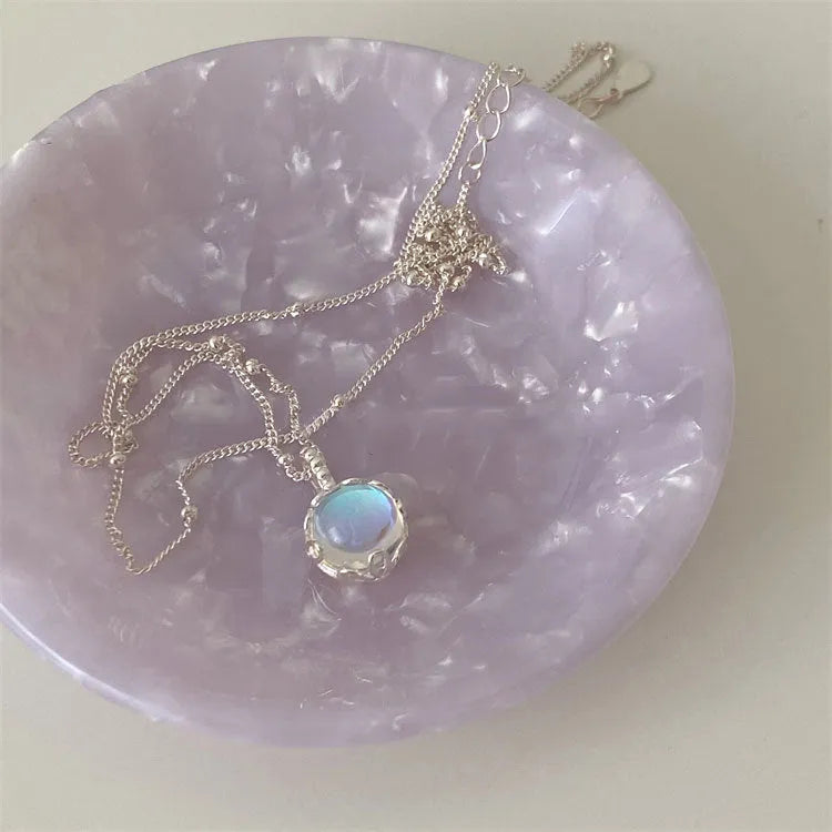 Ornamental stone necklace with geometric silver pendant on adjustable 41-50cm curb chain