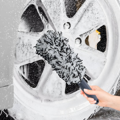 Long handled ultra-fine fibre wheel brush car wash brush for alloy wheel cleaning, available in blue, black, or red