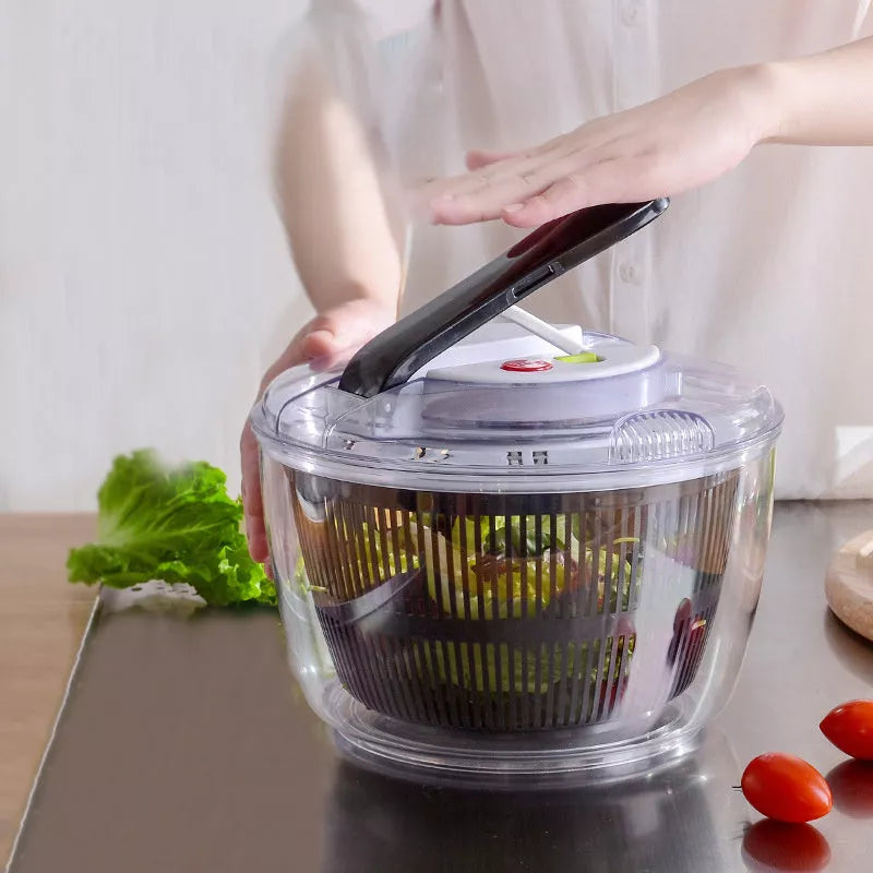 High-speed vegetable and fruit dryer for efficient kitchen prep