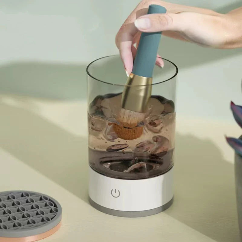 Automatic Electric Makeup Brush Cleaner with USB Charging - Powerful and Gentle Spin Cycle Removes Deep-Seated Makeup, Oil, and Impurities from Brushes of All Shapes and Sizes