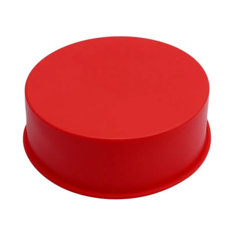Red silicone round cake mould set showing 4-inch, 6-inch, and 8-inch sizes for baking
