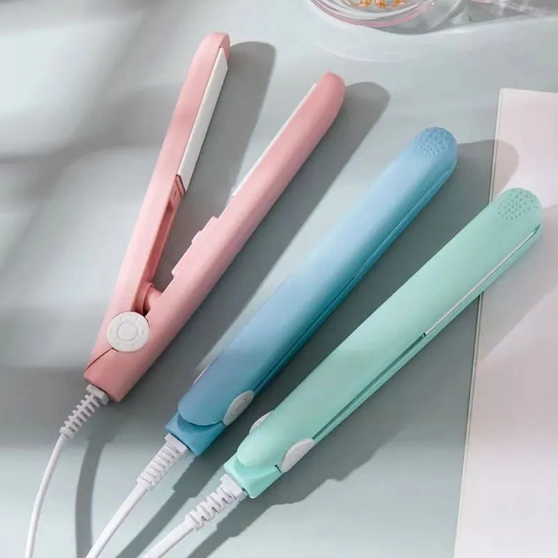 Mini hairdressing splint air bangs hair perm tool wired hair straightener with storage box available in blue pink purple white yellow colour options 110-220V voltage 45W rated power