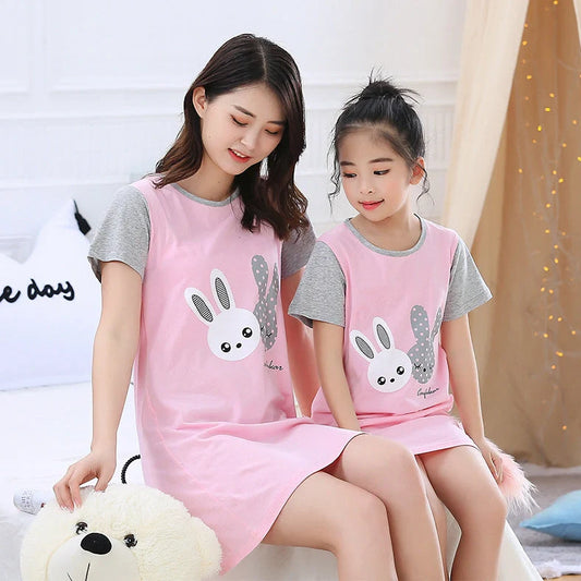 Girls cotton nightdress with pineapple cartoon pattern, short sleeves, suitable for heights 100-180cm