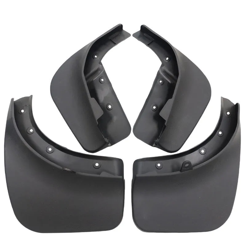 Black PP soft plastic 4-piece mudguard set for rear of four wheels on Volkswagen Touareg with screws and box