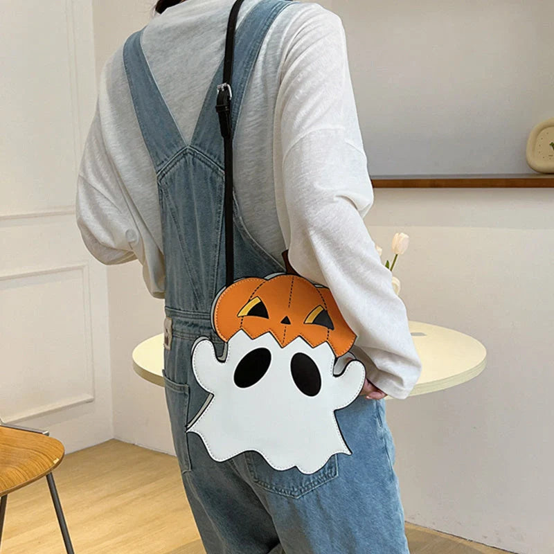 Halloween shoulder bag with 3D pumpkin ghost design in white