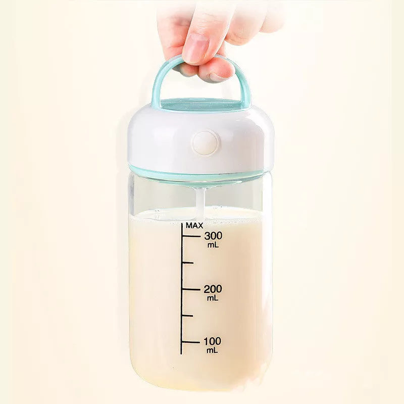 Automatic Shaker Cup with leak-proof design and rechargeable battery for easy beverage mixing