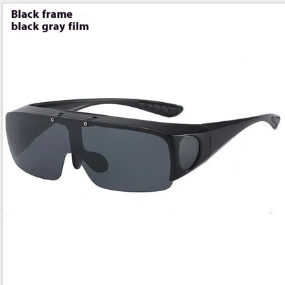 Polarised sunglasses with one-piece myopia lenses in black and grey, suitable for mountain climbing and biking activities.