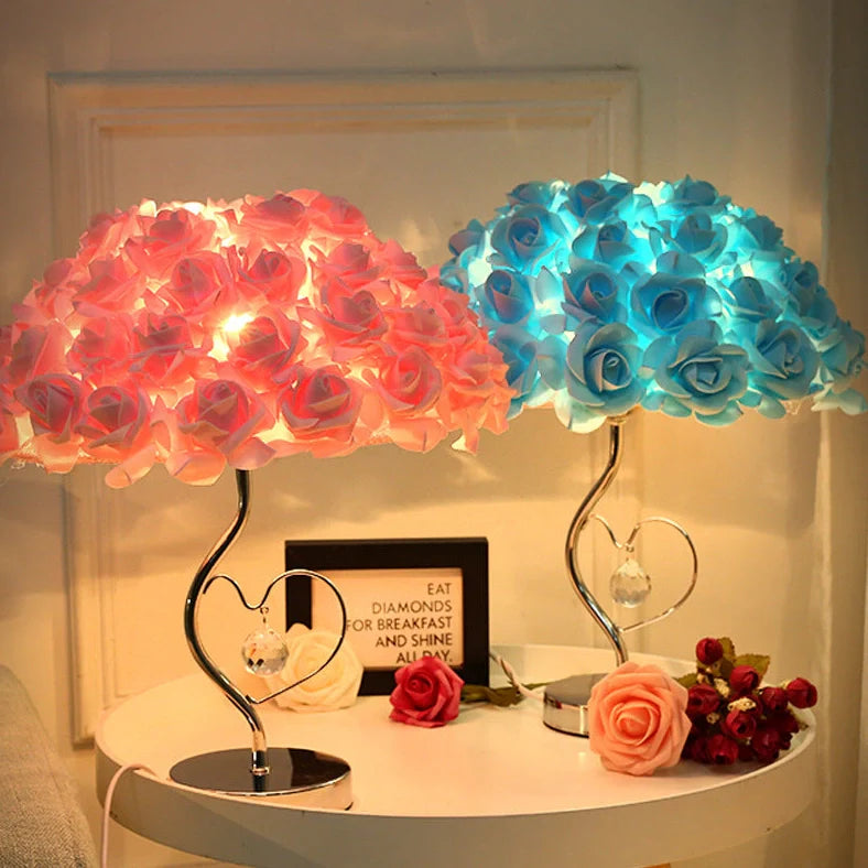 Rose heart-shaped table lamp with metal base in blue colour, measuring 44cm tall