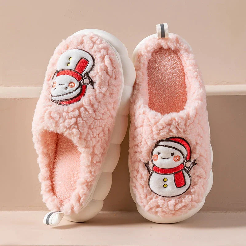 Cozy snowman-shaped slippers with thick, anti-slip soles and plush lining for indoor comfort and warmth