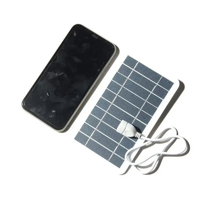 2W 5V portable solar panel charger measuring 157x94mm with USB cable