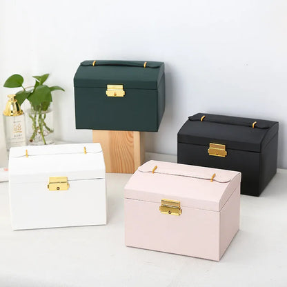 Portable dustproof jewellery box 18x14x13cm in white, pink, green, or black with density plate leather and flannel