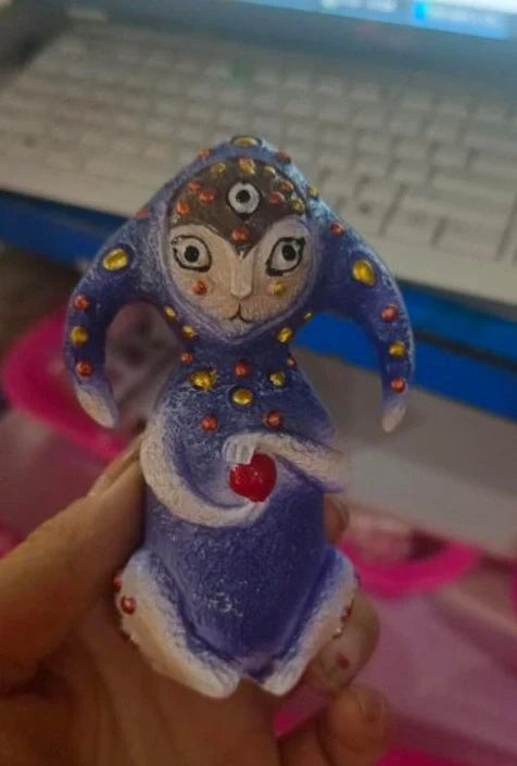 Handcrafted fantasy creature resin ornament for garden decoration