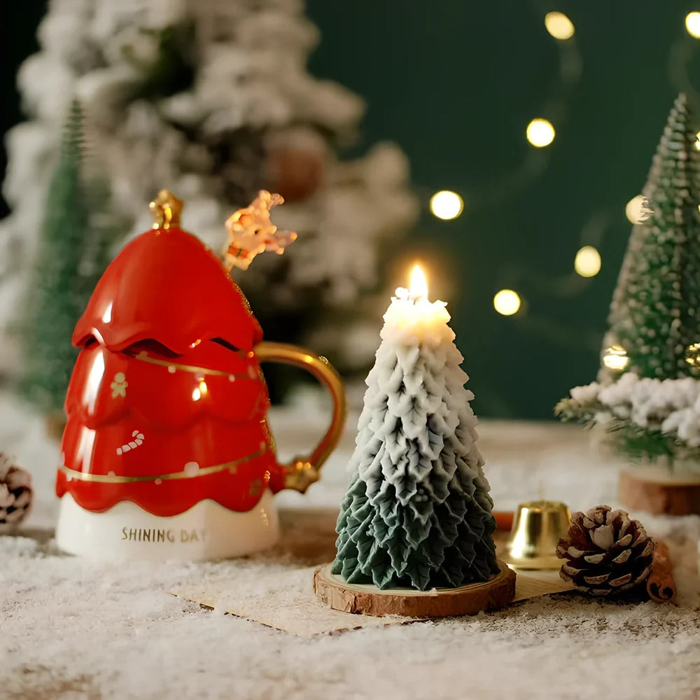 Christmas tree scented soy wax candle with lead-free cotton wick in cylindrical shape, multiple size options available