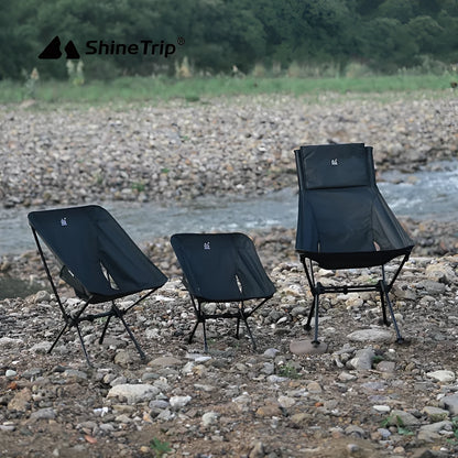 Aluminium alloy folding moon chair in outdoor setting with Oxford cloth seating and foldable frame