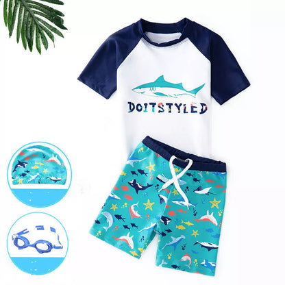Boys split swimsuit with quick-dry Vinylon fabric, available in multiple colors and sizes