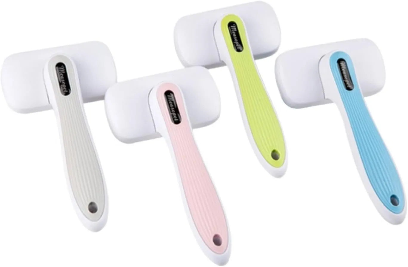 Automatic pet hair removal comb for dogs and cats with one-click needle technology