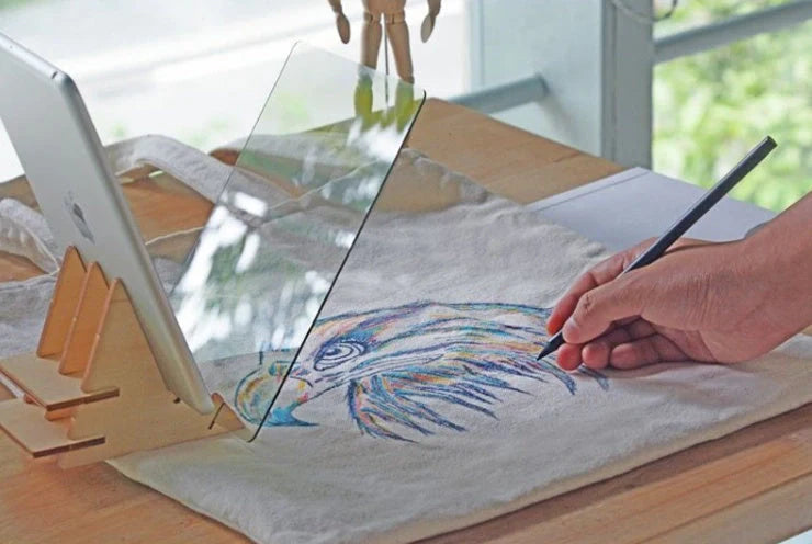 ABS Material Painting Tracing Board for artists, black color, 22.5 x 15.6cm