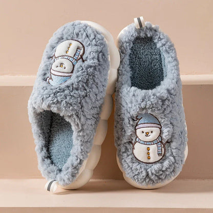 Cozy snowman-shaped slippers with thick, anti-slip soles and plush lining for indoor comfort and warmth