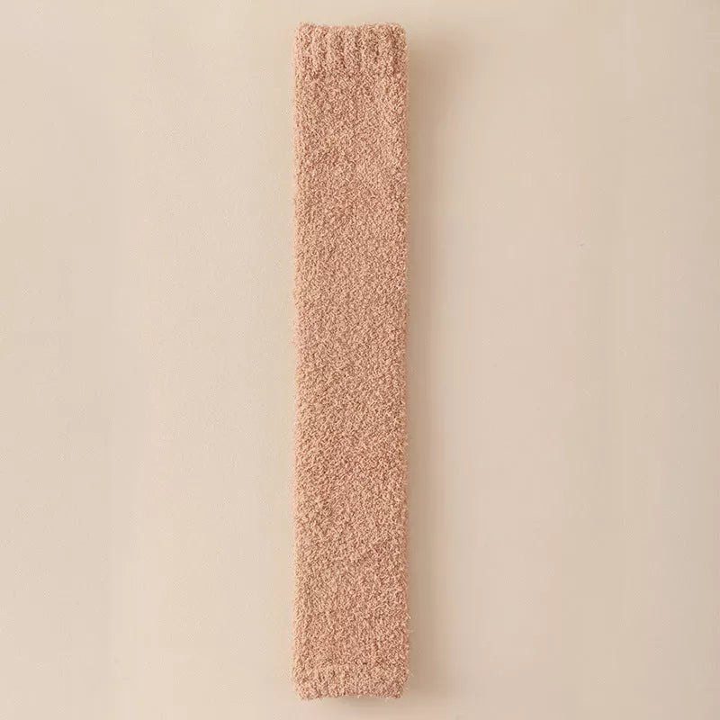 Winter warm plush socks for women with dual-purpose heel and knee protection