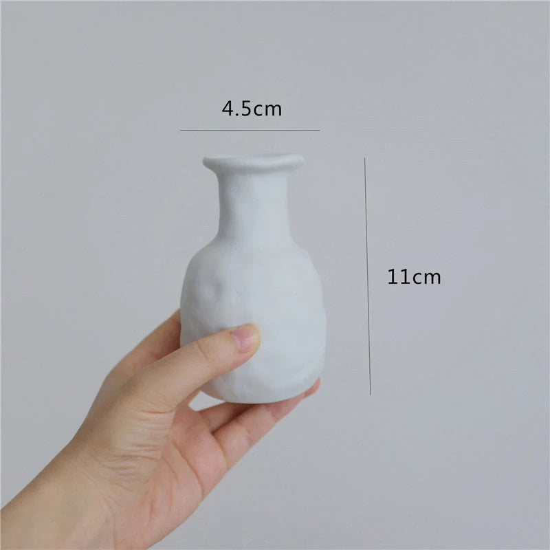 Minimalist ceramic vase set for modern home decor with rough texture