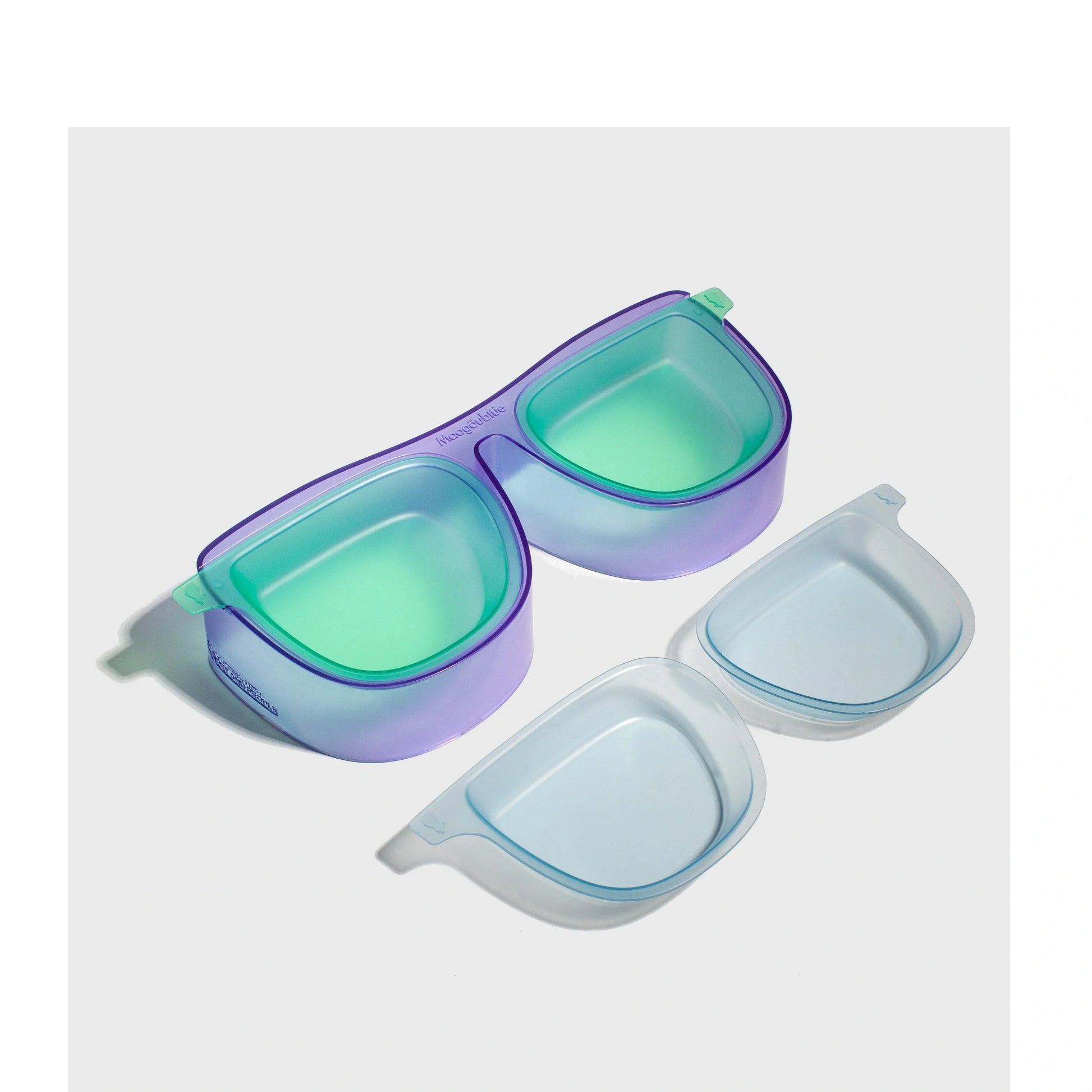 Black super pet bowl with 15° slant design for cat comfort and anti-overturning base