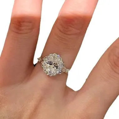 Silver colour geometric ellipse ring with adjustable opening and diamond-treated surface
