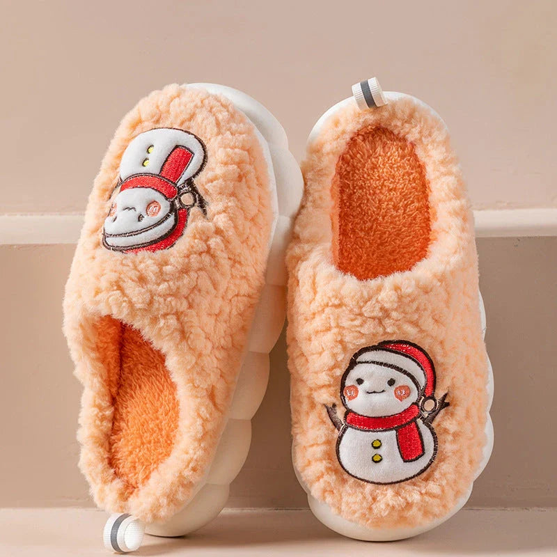 Cozy snowman-shaped slippers with thick, anti-slip soles and plush lining for indoor comfort and warmth