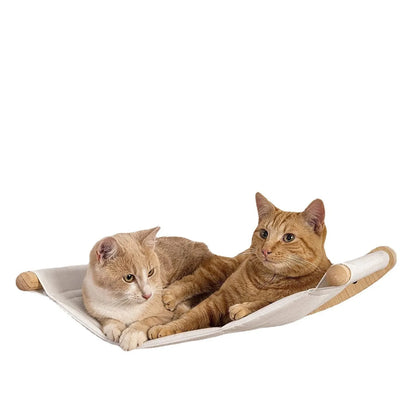 Solid wood wall-mounted cat jumping platform for pet climbing and lounging
