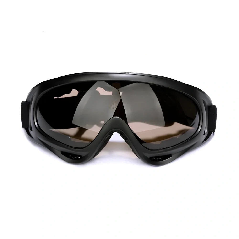 Motorcycle sports goggles with colour-changing lenses and silica gel frame for wind protection