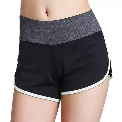 Women's two-piece sports shorts with built-in liner in various colors