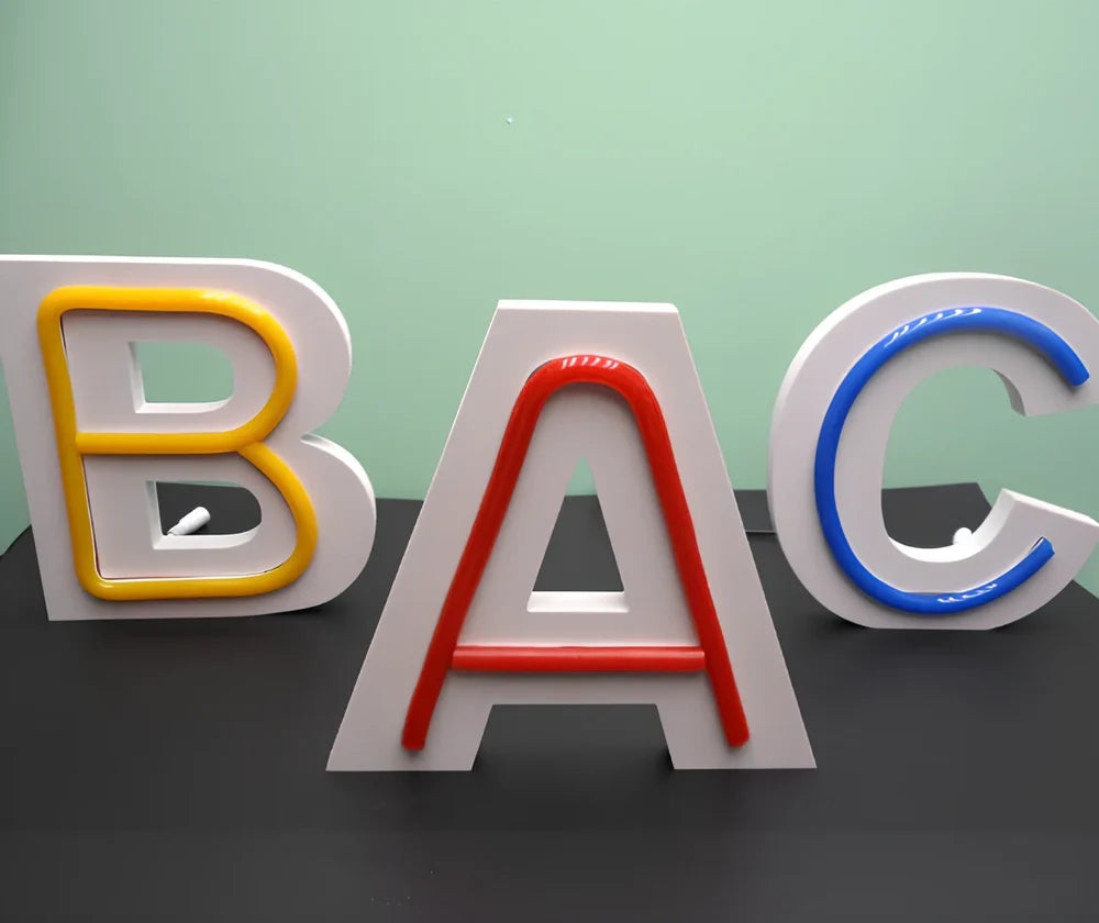 Hanging LED neon wall light in PVC, USB powered, sizes 100-600mm for home decor