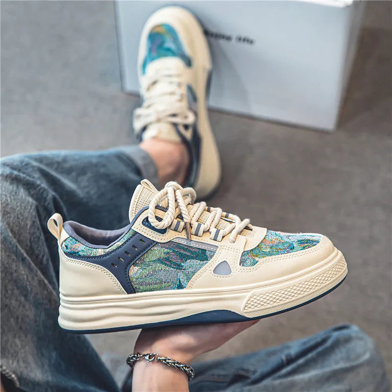 Men's flat-heel canvas casual shoes in Milan green and beige colour options.