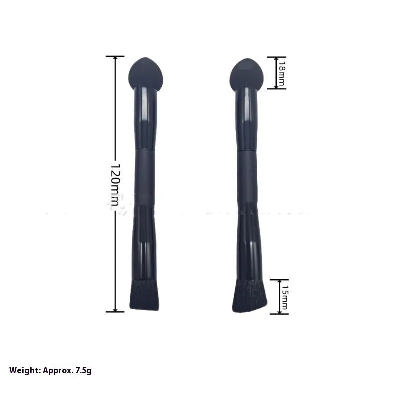 Black wooden handle concealer brush with sponge tip for dark circle coverage