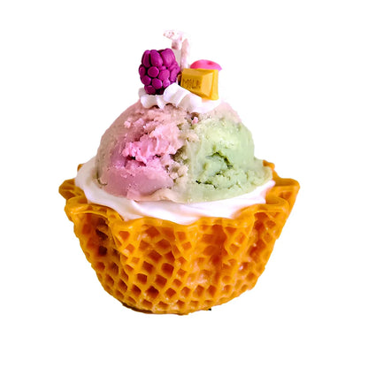 Spiral-shaped soybean wax aromatic candle measuring 8.5x8.5x9cm in chocolate flavour