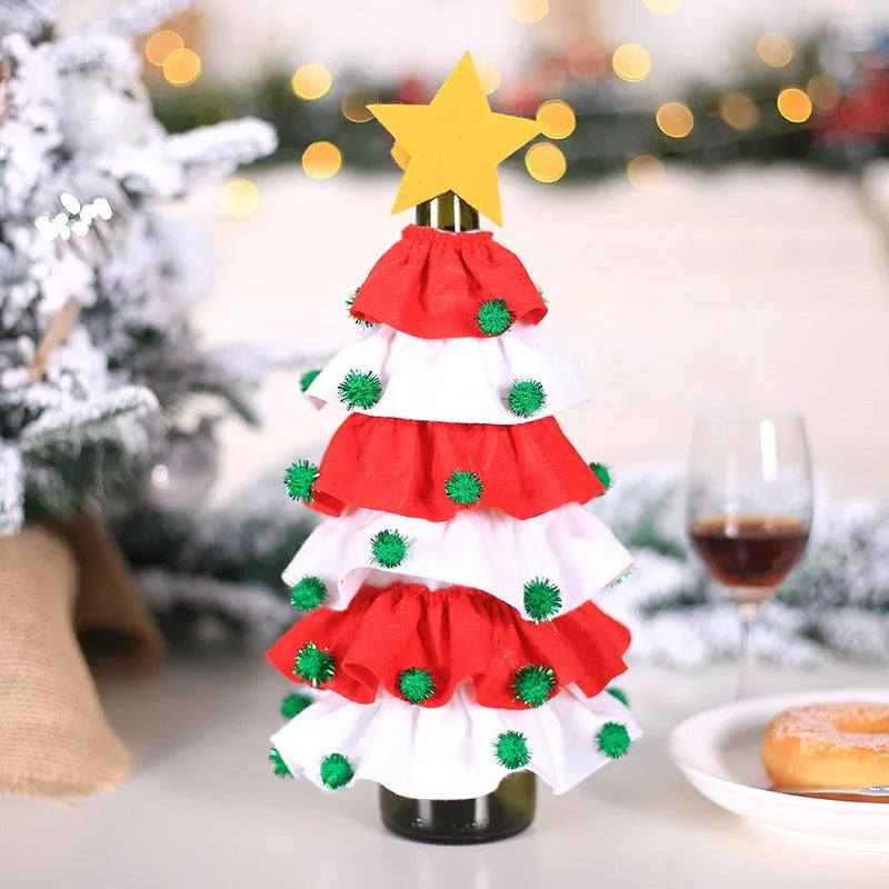 Christmas wine bottle cover with pentagram and fluffy ball decoration in red and green