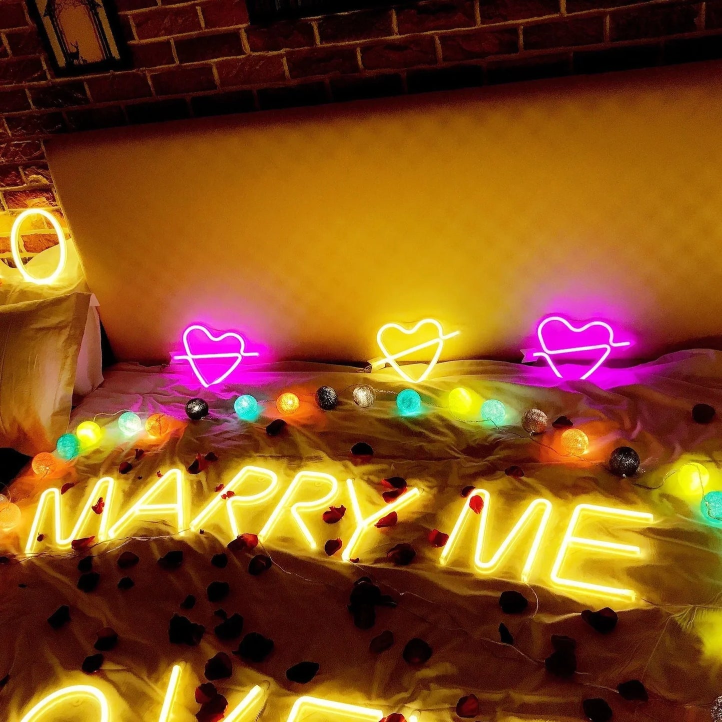 LED English alphabet letter light with plastic shell and night light colour option
