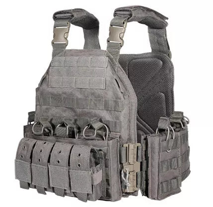 Quick Dismantling Tactical Vest in camouflage pattern with adjustable waist